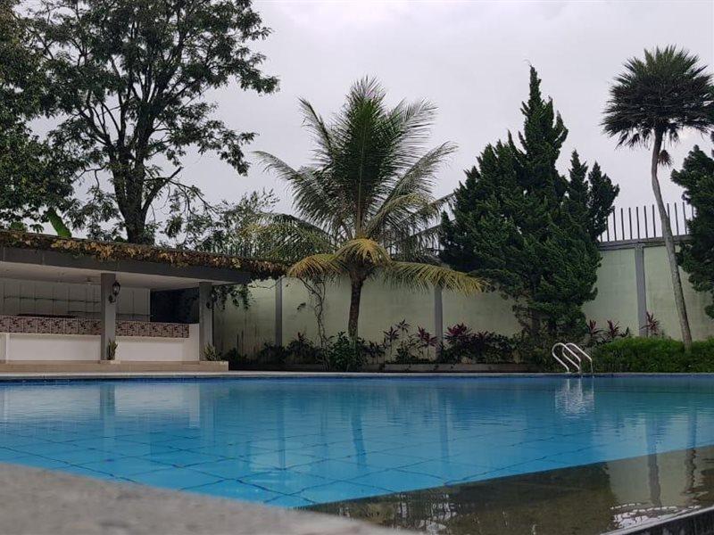 Hotel NIte&Day MDC Puncak - Gadog Bogor Exterior foto