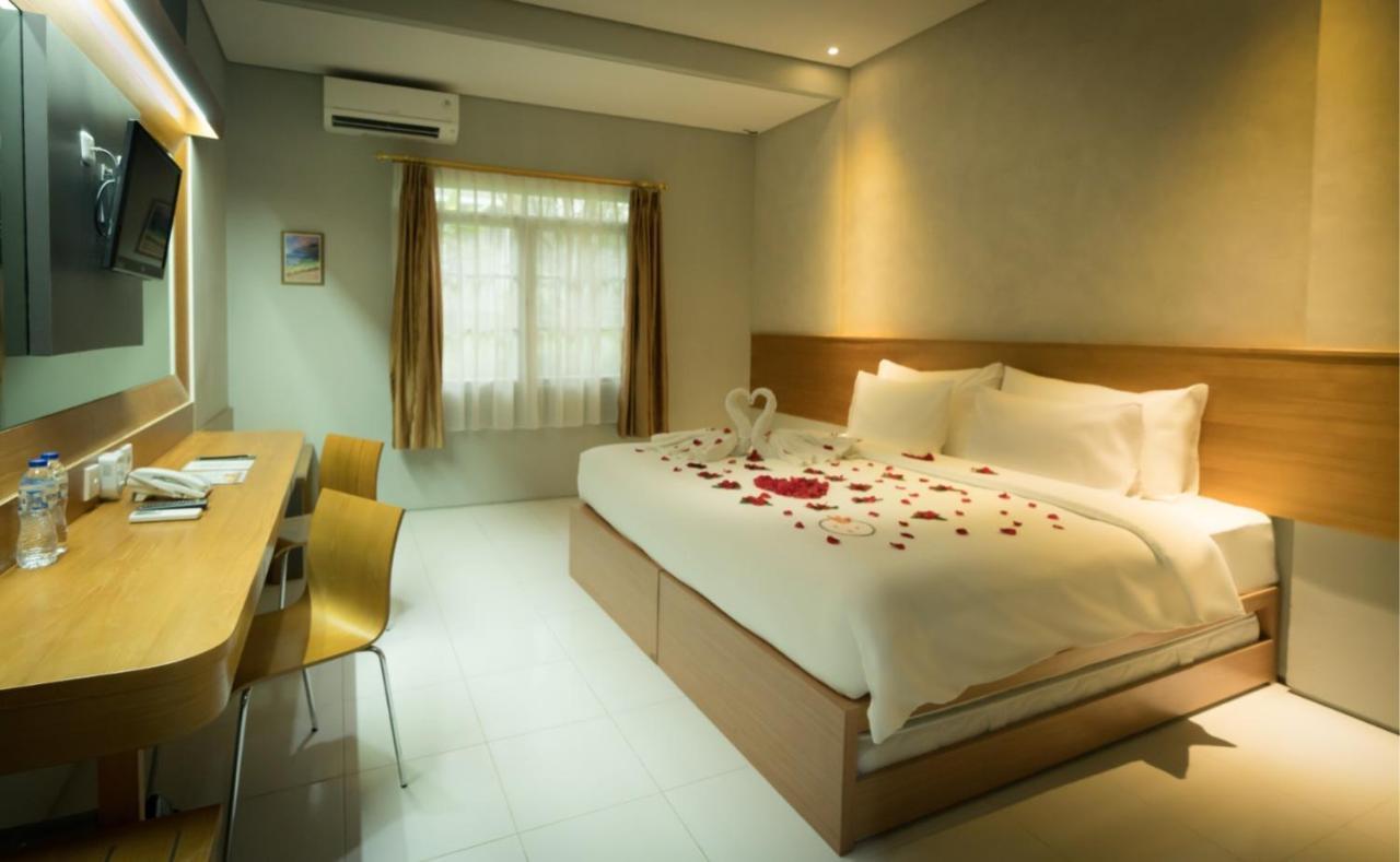 Hotel NIte&Day MDC Puncak - Gadog Bogor Exterior foto